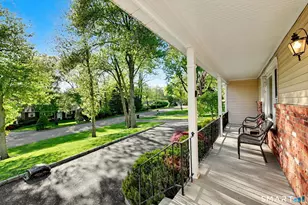 118 Davenport Ridge Ln, Stamford, CT 06903 - Photo 7
