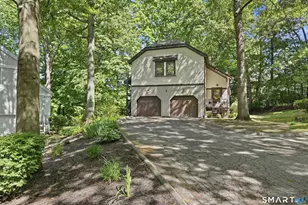 1159 Highland Ave, Waterbury, CT 06708 - Photo 3