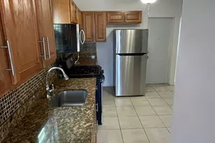 128 Bartholomew Ave, Hartford, CT 06106 - Photo 9