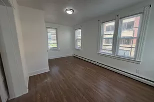 128 Bartholomew Ave, Hartford, CT 06106 - Photo 9