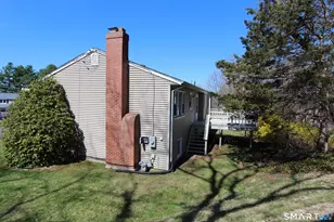 32 Lexington Cir, Newington, CT 06111 - Photo 3
