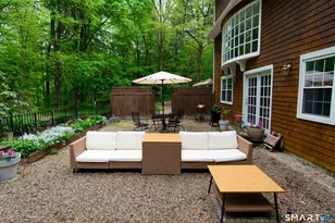 46 Henderson Dr, Avon, CT 06001 - Photo 37