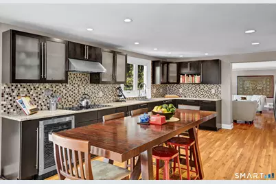 46 Henderson Drive, Avon, CT 06001 - Photo 5