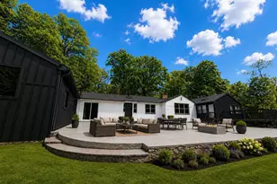 30 Blackman Rd, Ridgefield, CT 06877 - Photo 3