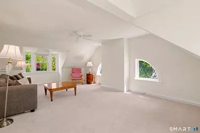 24 Saint Johns Place #4, New Canaan, CT 06840 - Photo 7
