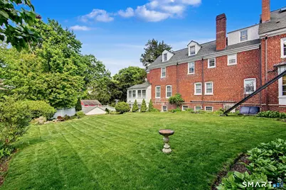 24 Saint Johns Place #4, New Canaan, CT 06840 - Photo 3
