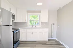 945 Ella T Grasso Blvd, New Haven, CT 06511 - Photo 9