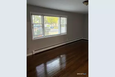 50 Trumbull Avenue, Bridgeport, CT 06606 - Photo 5