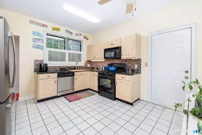 8 Whitward Place, Windsor, CT 06095 - Photo 7