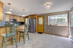 3 Russell Dr, Tolland, CT 06084 - Photo 7