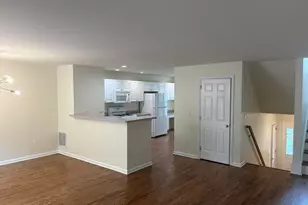 805 Sienna Dr, Danbury, CT 06810 - Photo 5