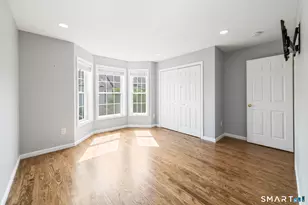 805 Sienna Dr, Danbury, CT 06810 - Photo 23