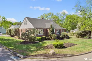 10 Barraclough Ave, Hamden, CT 06517 - Photo 5