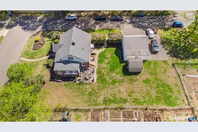 10 Barraclough Avenue, Hamden, CT 06517 - Photo 11