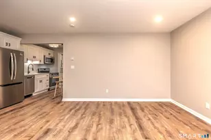143 Columbus Pl, Stamford, CT 06907 - Photo 5