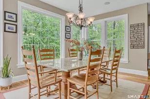 10 Arthur's Ct, Newtown, CT 06470 - Photo 15