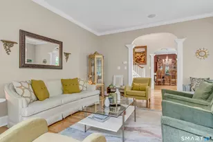10 Arthur's Ct, Newtown, CT 06470 - Photo 7