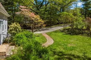 34 Laurel Hill Dr, East Lyme, CT 06357 - Photo 3
