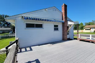 7 Devens St, New Britain, CT 06051 - Photo 3