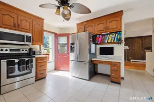 3 Lane Ave, Trumbull, CT 06611 - Photo 3