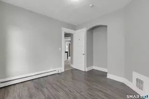46 Plaza Ave, Waterbury, CT 06710 - Photo 11
