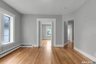 46 Plaza Ave, Waterbury, CT 06710 - Photo 9