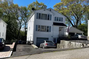 61 Gladiola St, New Britain, CT 06053 - Photo 3