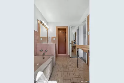 103 Ansonia Road, Woodbridge, CT 06525 - Photo 15