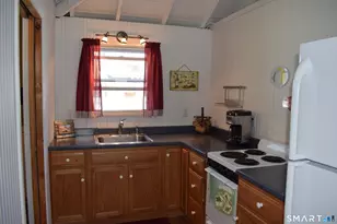 10 Hartford Ave, Old Lyme, CT 06371 - Photo 25