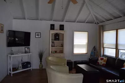 10 Hartford Avenue, Old Lyme, CT 06371 - Photo 23