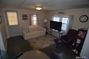 10 Hartford Ave, Old Lyme, CT 06371 - Photo 11