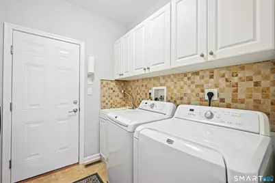 505 Traditions Court South #505, Oxford, CT 06478 - Photo 17