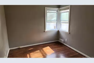 25 Madsen Road, West Hartford, CT 06110 - Photo 9