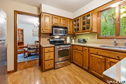 375 Sycamore Lane, Cheshire, CT 06410 - Photo 11