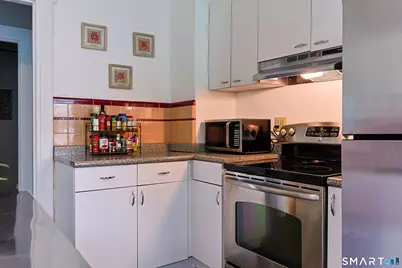 17 May Street, West Haven, CT 06516 - Photo 11