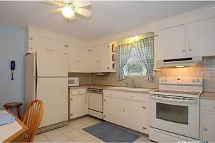 422 Francis St, New Britain, CT 06053 - Photo 17