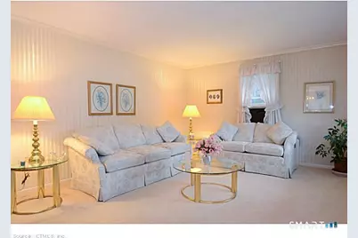 422 Francis Street, New Britain, CT 06053 - Photo 9