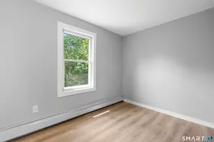 201 Prospect St, Ansonia, CT 06401 - Photo 17