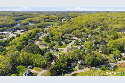 30 Maennerchor Avenue, Norwich, CT 06380 - Photo 5