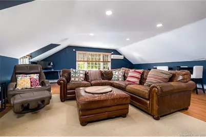 266 West Haviland Lane, Stamford, CT 06903 - Photo 15