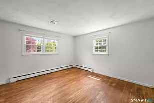 846 Vauxhall Street Ext., Waterford, CT 06375 - Photo 13