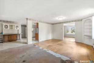 516 Park Rd, West Hartford, CT 06107 - Photo 9