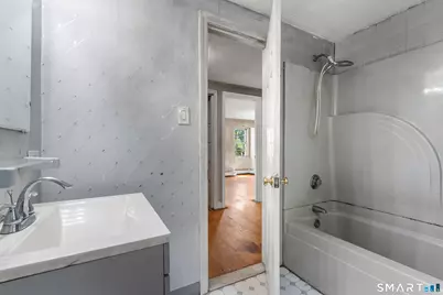 516 Park Road, West Hartford, CT 06107 - Photo 17