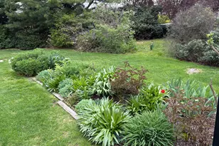 28 Orchard St, Stonington, CT 06378 - Photo 5