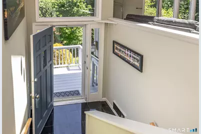 19 Hilldale Road, New Fairfield, CT 06812 - Photo 5