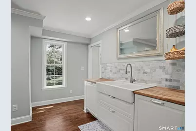 128 Knapp Street, Stamford, CT 06907 - Photo 9