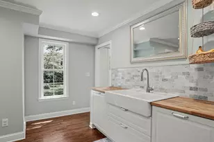 128 Knapp St, Stamford, CT 06907 - Photo 9