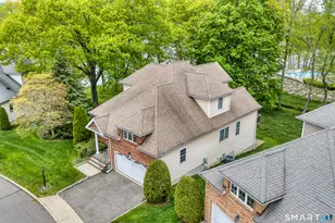 69 Jasmine Cir, Milford, CT 06461 - Photo 3
