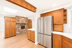 591 Derby-Milford Rd, Orange, CT 06477 - Photo 13