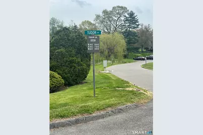9B Pilgrim's Harbor Road #9B, Wallingford, CT 06492 - Photo 3